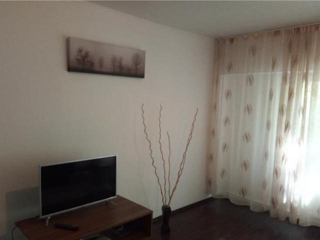 Garsoniera spre inchiriere zona Titan Bucuresti