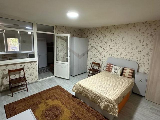 Garsoniera Tatarasi doi baieti