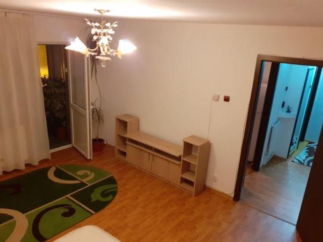 Garsoniera teilor 40 mp utili