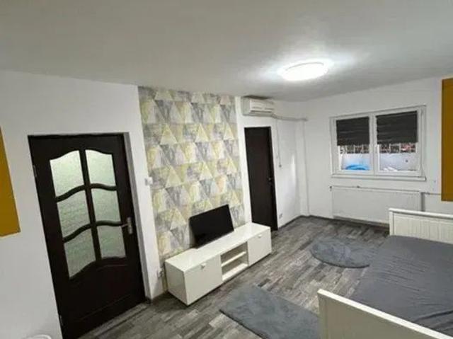 Garsoniera Timpuri Noi | Splaiul Unirii | Ac | parter | metrou 4'