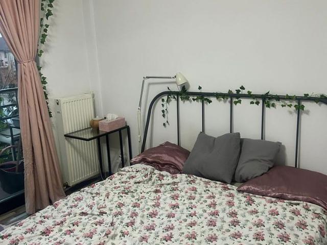 Garsoniera tip duplex moderna si eficient compartimentata