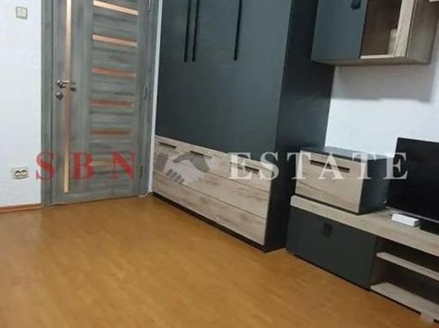 Garsoniera| Titan | Metrou | Renovat
