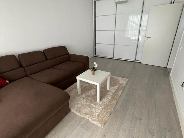 Garsoniera Ultracentrala, de 40 mp, decomandata, cu terasa, mobilata si utilata