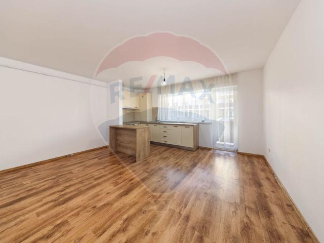Garsoniera vanzare in bloc de apartamente Brasov, Sanpetru vezi locația pe hartă