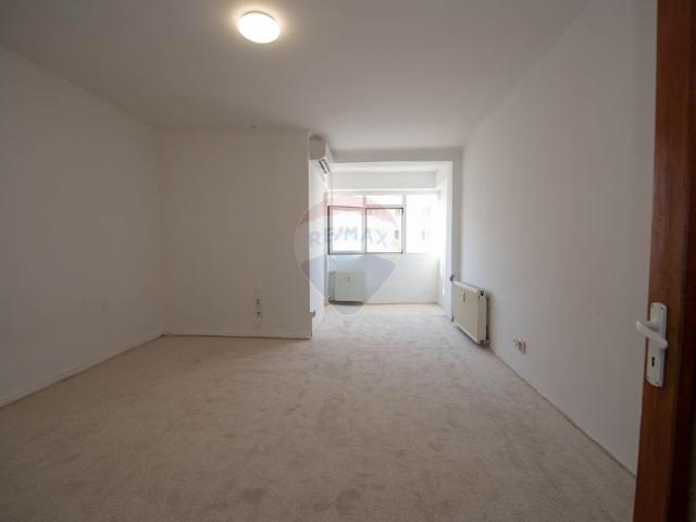 Garsoniera vanzare in bloc de apartamente Bucuresti, Nicolae Grigorescu vezi locația pe hartă