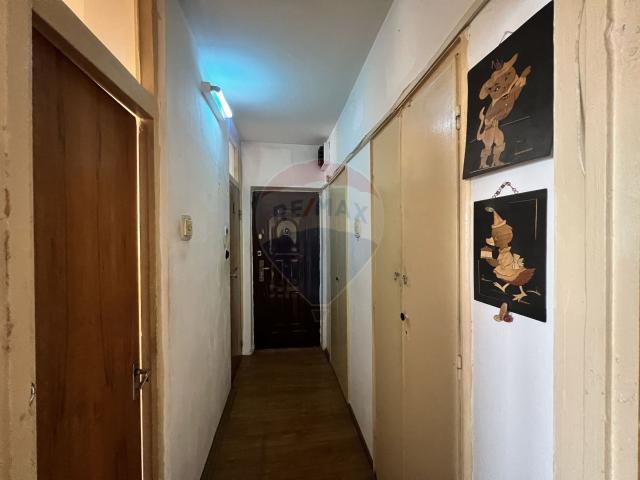 Garsoniera vanzare in bloc de apartamente Bucuresti, Pantelimon vezi locația pe hartă