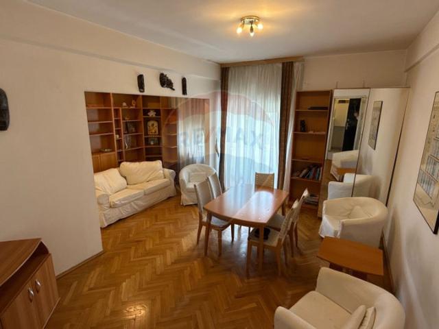 Garsoniera vanzare in bloc mixt Bucuresti, Foisorul de Foc vezi locația pe hartă