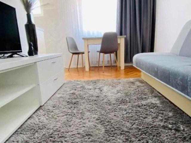 Garsoniera zona Tineretului