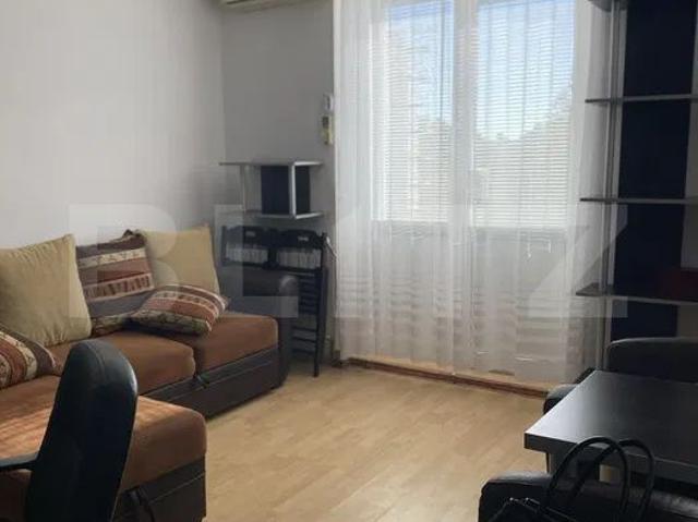 Garsoniera, 25 mp, zona Ștefan cel Mare