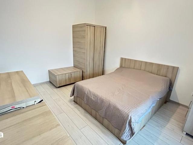 Garsoniera 40mp, Str. Sfantul Ștefan, Sanpetru