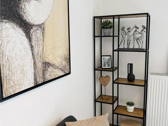 Garsoniera 43 mp decomandat cu balcon si parcare zona Coresi