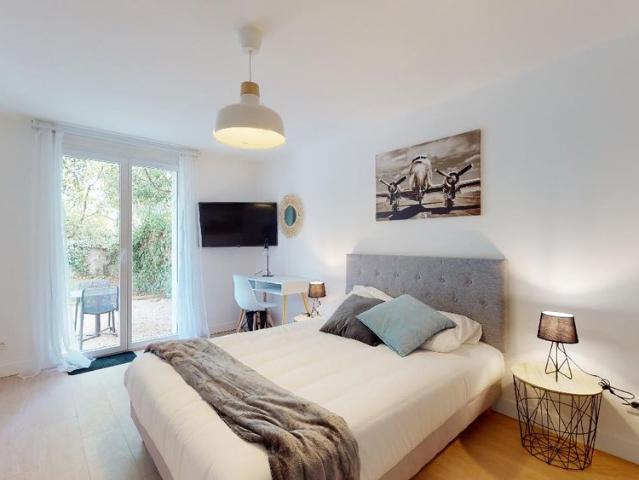 Gaston — Chambre Privée 7