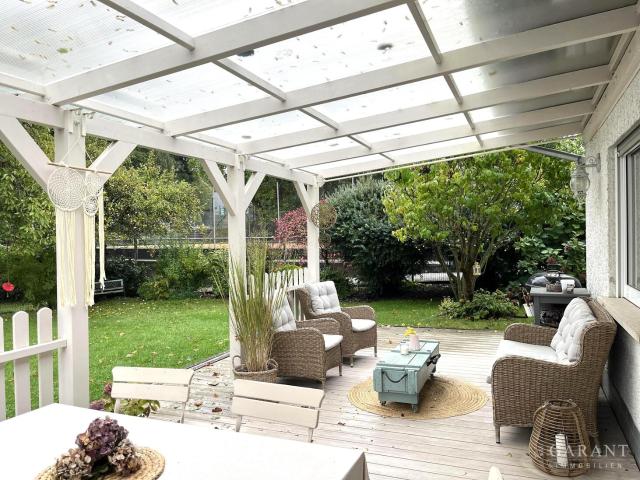 Gastronomie neben Tennisclub flexible Nutzung 3 Wohnungen