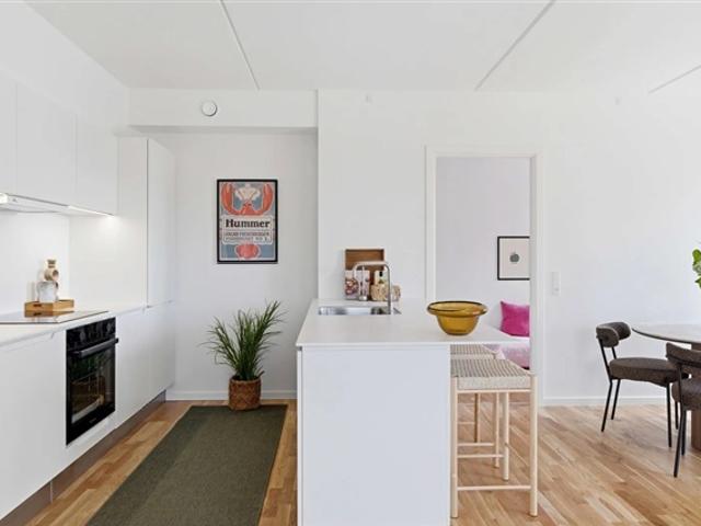 Gasværksgade, 92 m2, 3 værelser, 13.325 kr Albertslund, København