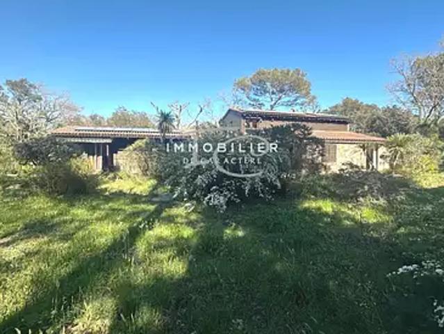 Gassin 83580 Achat / Vente maison 6 pièces t6 parking