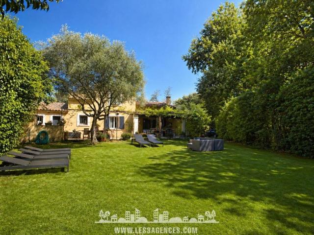 Gassin Charmante Maison Provencale Et Son Mas Renove 150m² Gassin