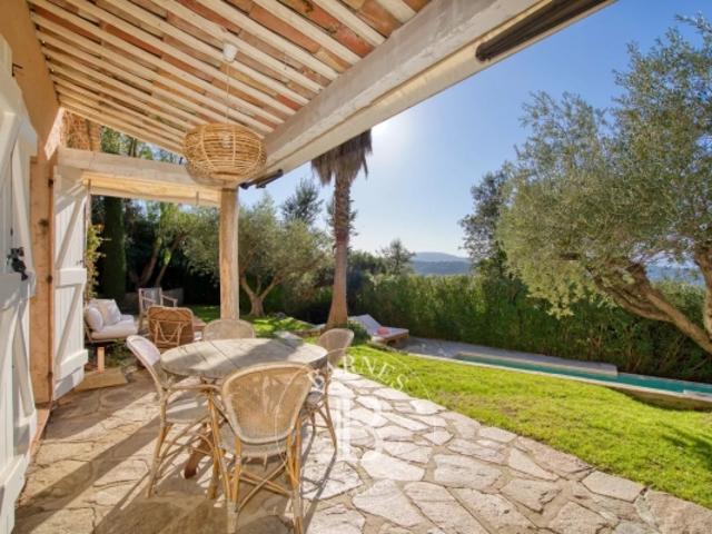 GASSIN CHARMANTE VILLA PROVENÇALE