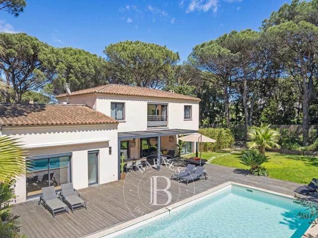 Gassin Villa Contemporaine Proche De Saint Tropez 5 Cham. 200m² Saint Tropez