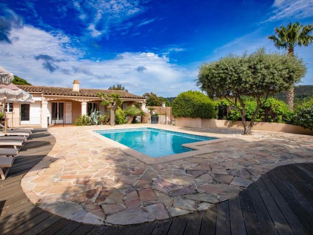 Gassin: Villa Familiale, Revenus Locatifs Assurés, Proche Saint Tropez