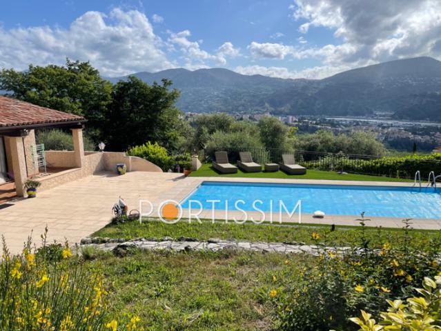 Gattières Au calme absolu Maison de 150m² de plain pied