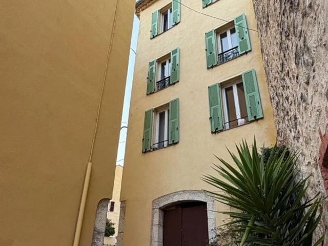 GATTIERES, Maison de village, 128 m2 6 Pièces