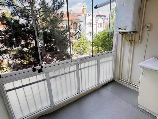 Gata Ve Şehir Hastanesi Yakını 1.katta 3+1 Ön Cam Balkonlu