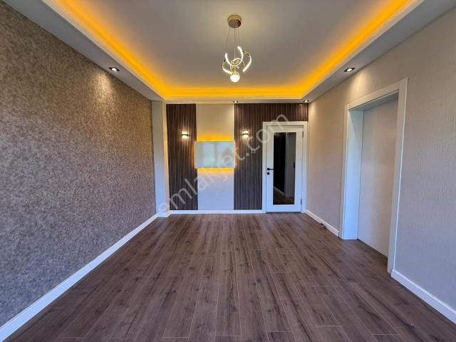 Gata Ve Şehir Hastanesine Tek Vesait 2+1 Lüx Yapılı Daire. !