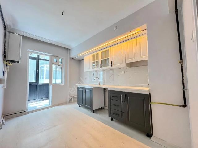 Gata Yakını 2+1 Yüksek Kira Getirili Kat Konumunda Y.giriş Daire