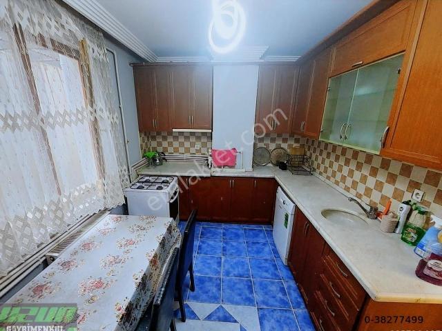 Gata Yakını 2.kat Asansörlü Eşyalı Satılık Yüksek Kira Getirili