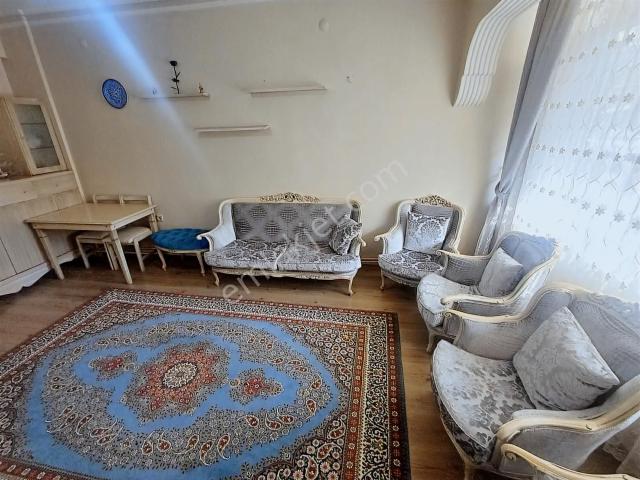 Gata'ya Yürüme Mesafesinde Eşyalı Geniş Kiralık 2+1 Daire