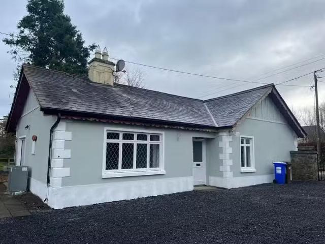 Gate Lodge, Walshestown, Newbridge, Co. Kildare is for rent