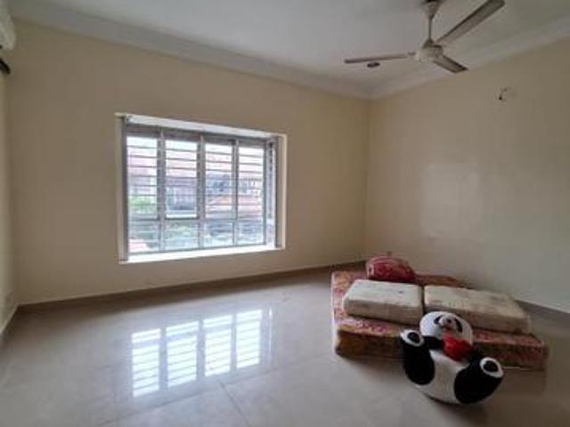 GATED2470 Kitchen Cabinet 2 Sty Taman Prima Tropika Seri Kembangan