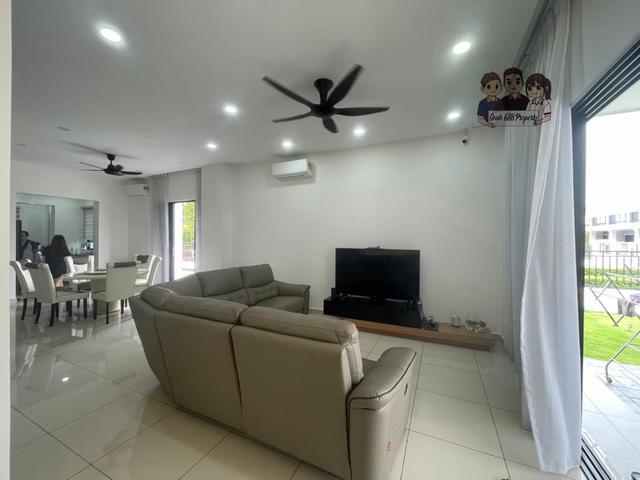 Gated Eco Meadow Terrace Renovated Furnish For Sales Simpang Ampat