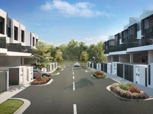 [ Gated Garden ] 20 x 75 Double Storey Linked House on Hilltop