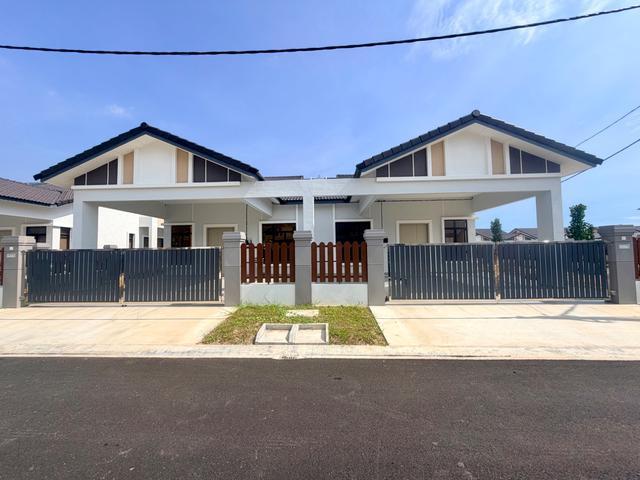 Gated Guard Freehold 36x85ft Single Storey Semi D Jasin Serkam Melaka