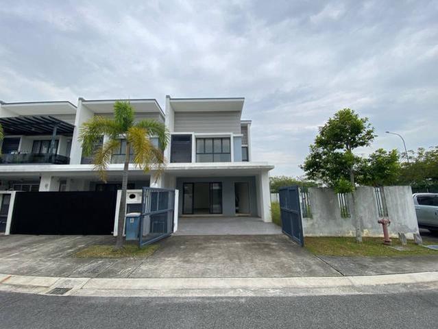 Gated Guarded Corner Lot 2 Storey Swans Bandar Rimbayu Telok PGarang