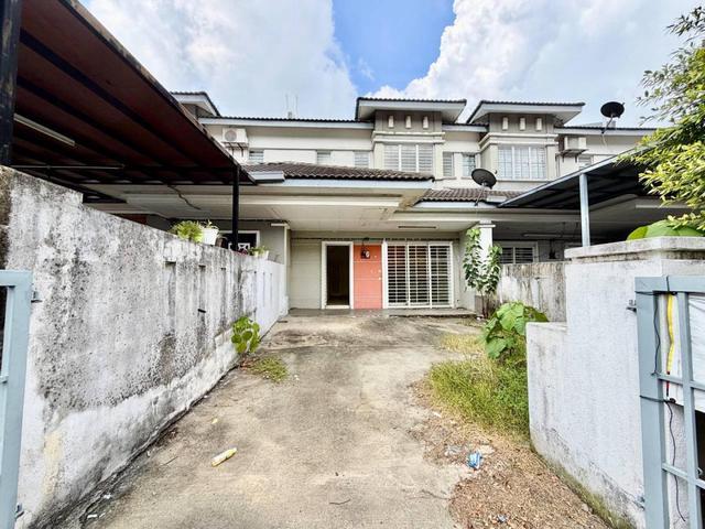 GATED GUARDED Double Storey Bandar Putera 2 Cassia Klang FOR SALE