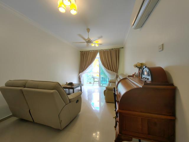 Gated Guarded Fully furnished Klebang 8 condo klebang