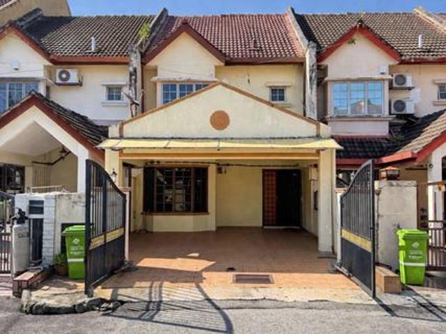 GATED GUARDED 20x70 2 Storey Terrace Taman Wangsa Melawati KL