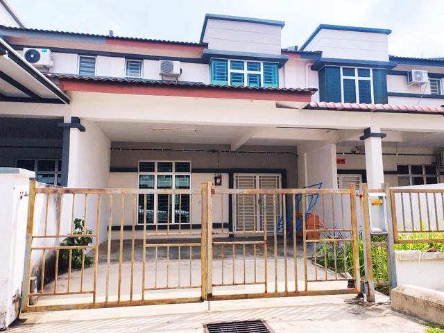 Gated Guarded 4 Bedroom Double Storey House Angkasa Nuri 22x80 Melaka