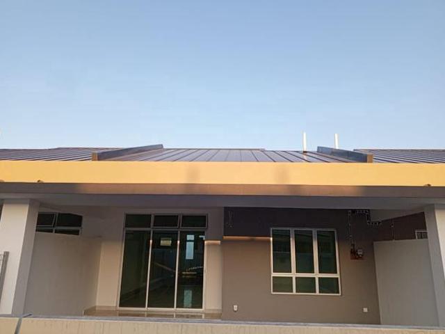Gated Single Storey House at bandar Putra IOI Kulai Picola 3