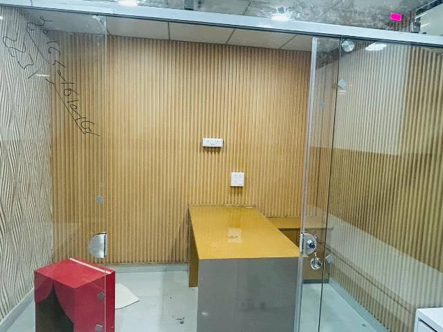 Gaur City Center Commercial Shop 240 Sq. Ft. in Sector 4 Greater Noida Listing ID: #10210