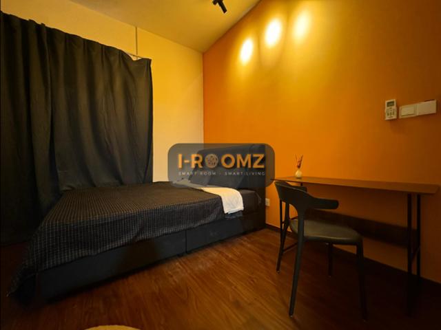 Gaya Homes Resort Master Room