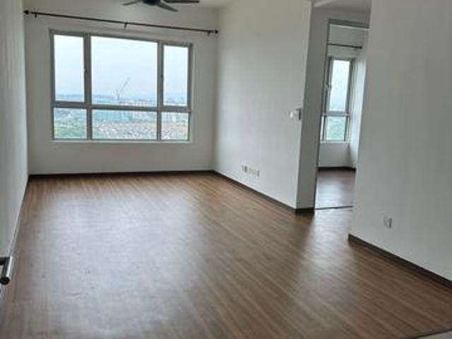 Gaya Resort Homes Bukit rimau2 rooms 2 bath 2 parking