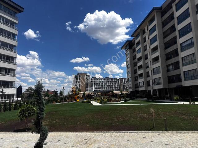Gazzde Cd. Liva Meram Konutları Satılık 4+1 Daire