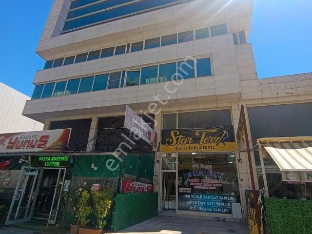 Gazi Muhtar'da Asma Katlı, 65m² Kiralık Dükkan