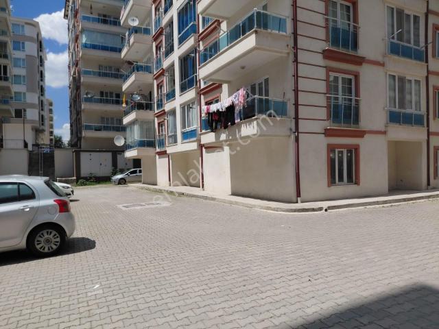 Gazi Mah Satılık 3+1 Özkoyuncu Sitesi Satılık Daire