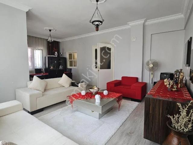 Gazi Mahallesi Sınırsız Kredi İmkanı 3+1 170m2