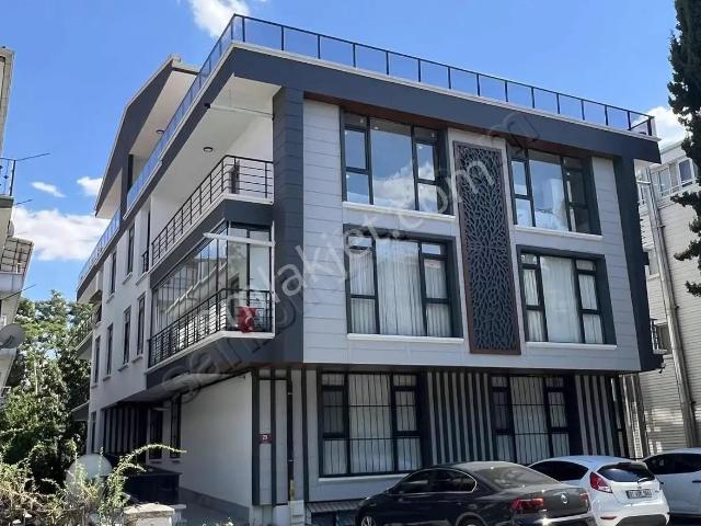 Gazi Mahallesi Sıfır Eşyalı Kiralık 2+1 Amerikan Mutfak,balkonlu