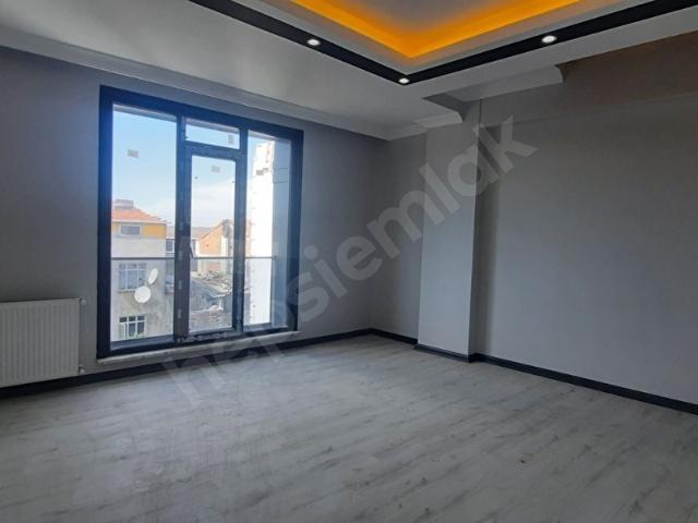 GAZİ OSMAN PAŞA MEYDAN DA SIFIR BİNADA SATILIK 2+2 DUBLEX
